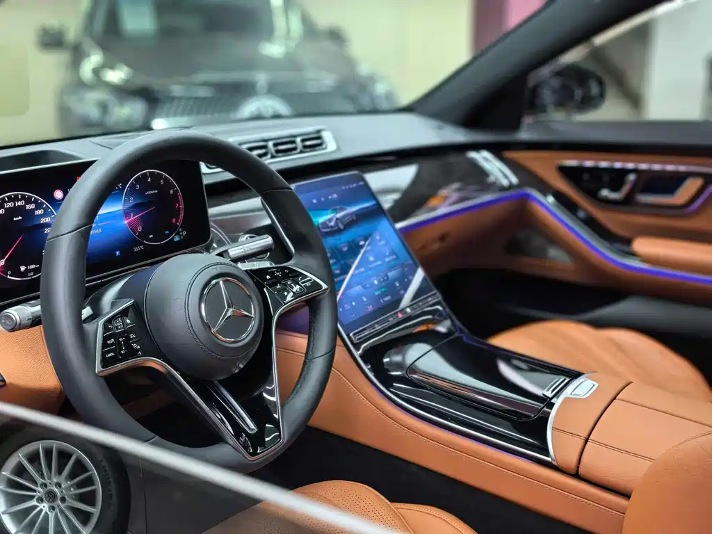 Mercedes-Benz S-Class — миниатюра 26