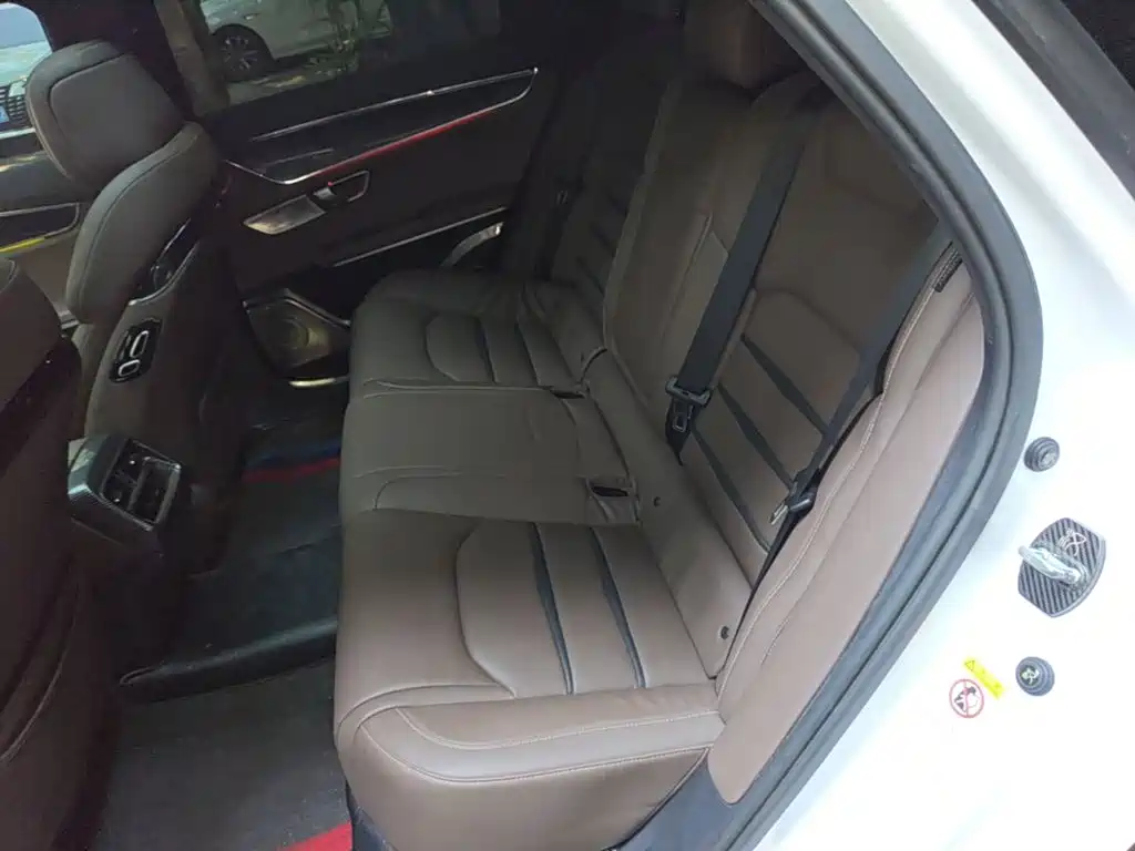 BYD Han — миниатюра 17