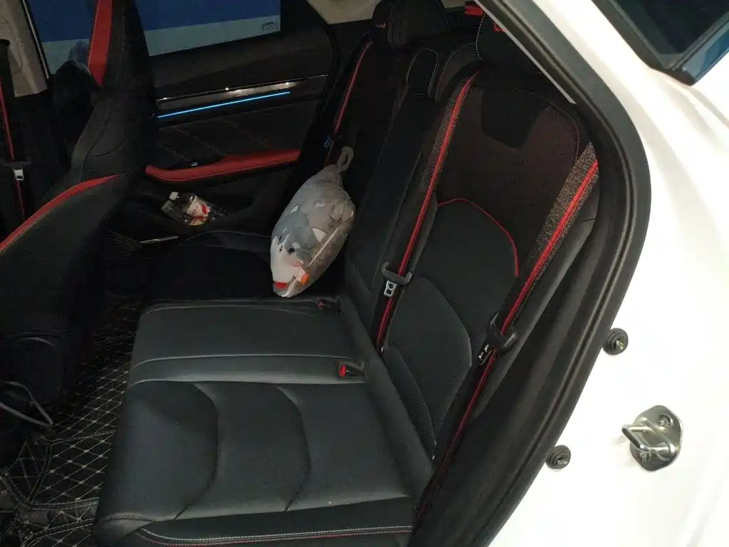 Geely Emgrand S — миниатюра 15