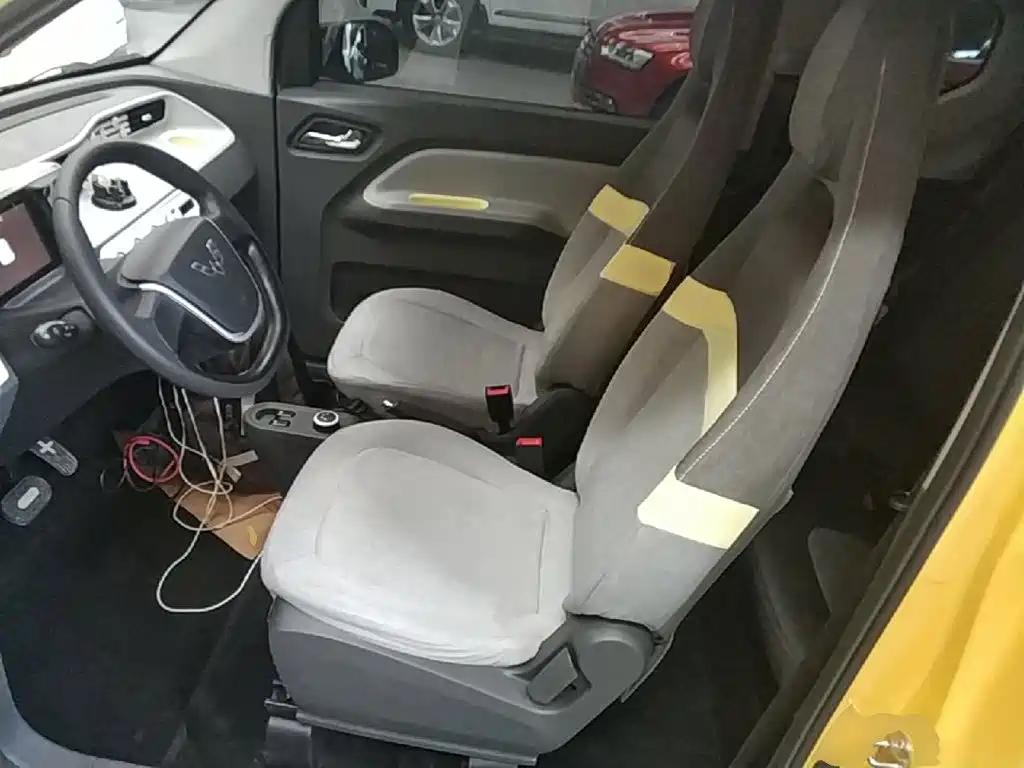 Wuling MINIEV — миниатюра 15