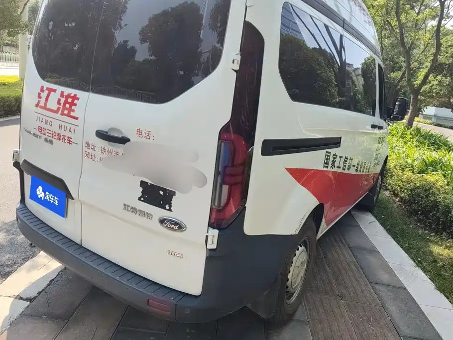 Ford Transit — миниатюра 3