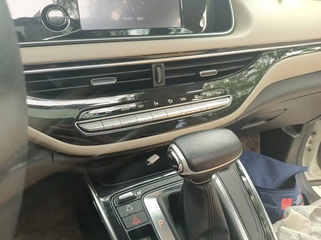 GAC Motor Trumpchi M6 — миниатюра 14