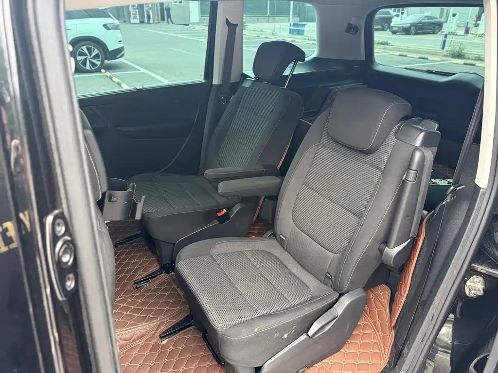 Volkswagen Sharan — миниатюра 12