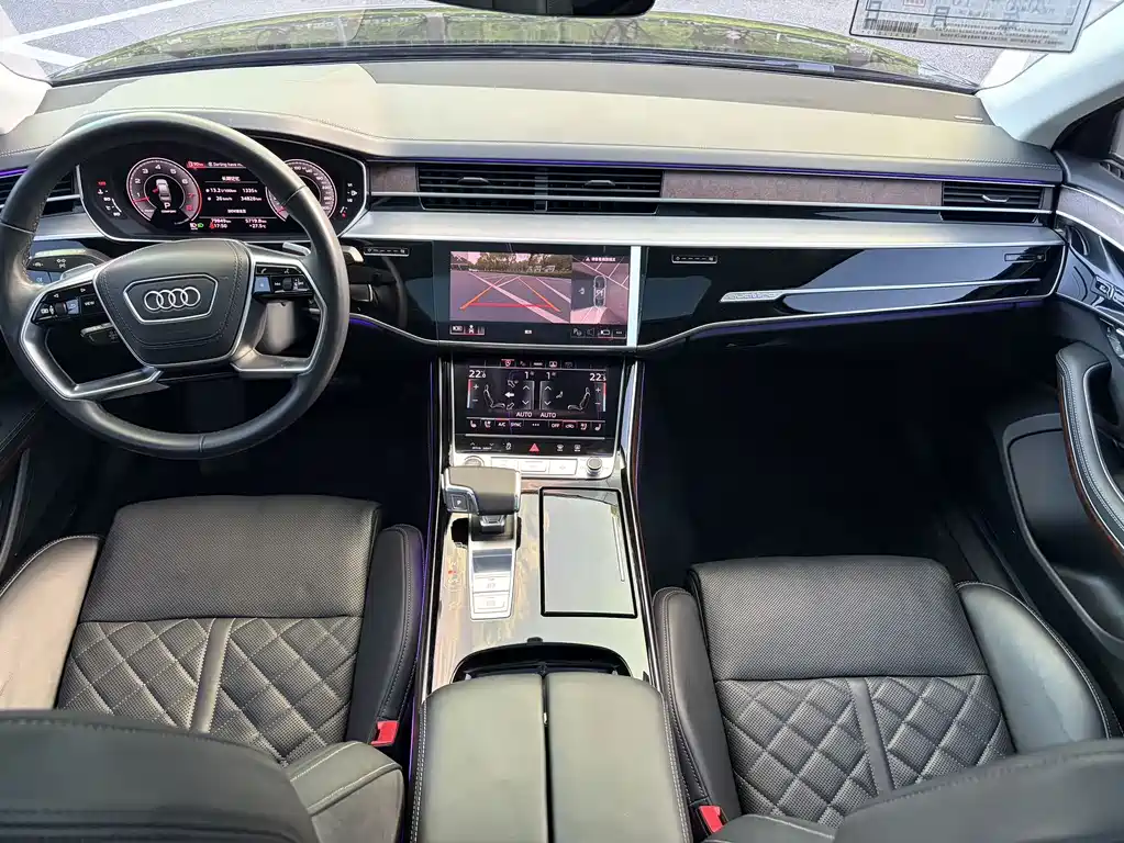 Audi A8 — миниатюра 7