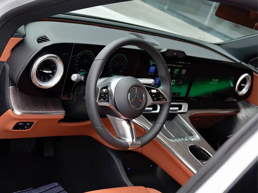 Mercedes-Benz GLC New Energy — миниатюра 10
