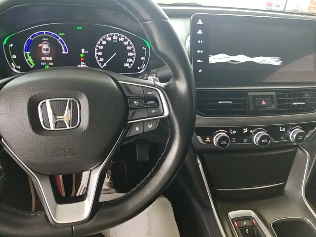 Honda Accord — миниатюра 6