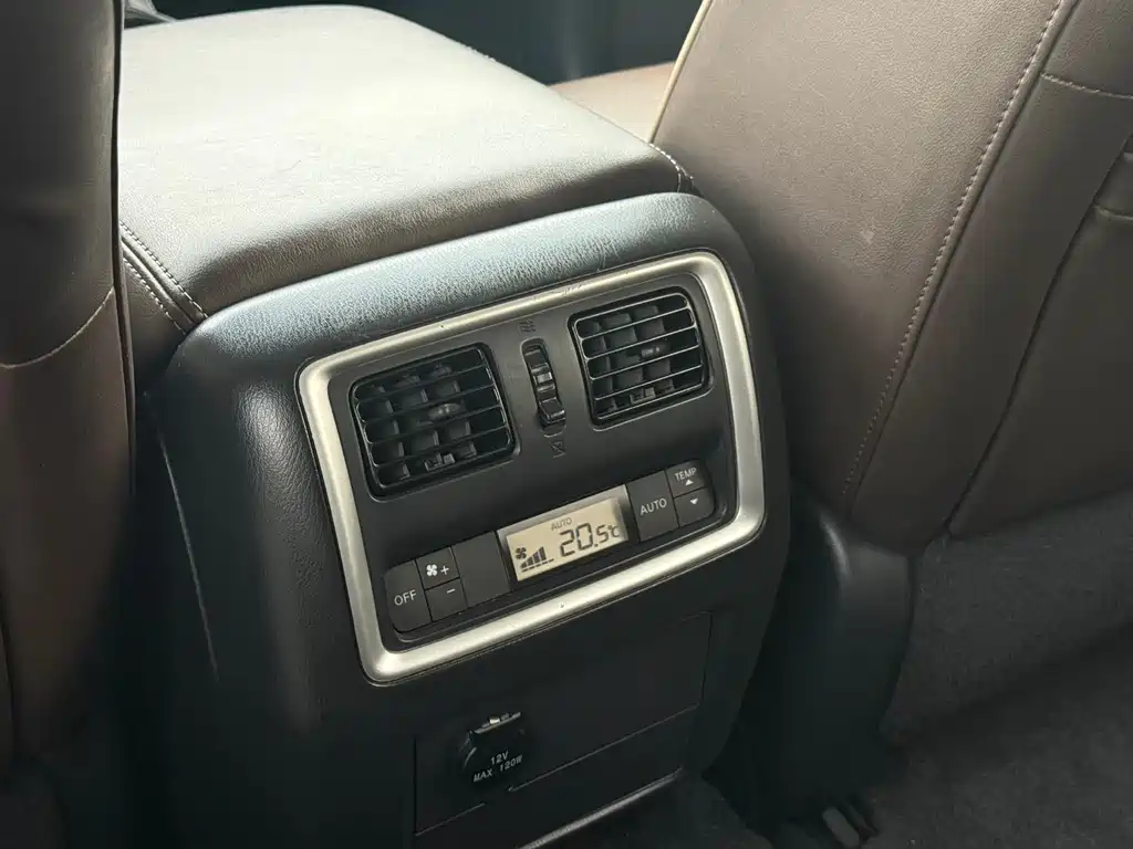 Infiniti QX60 2016 2.5 S/C Hybrid V