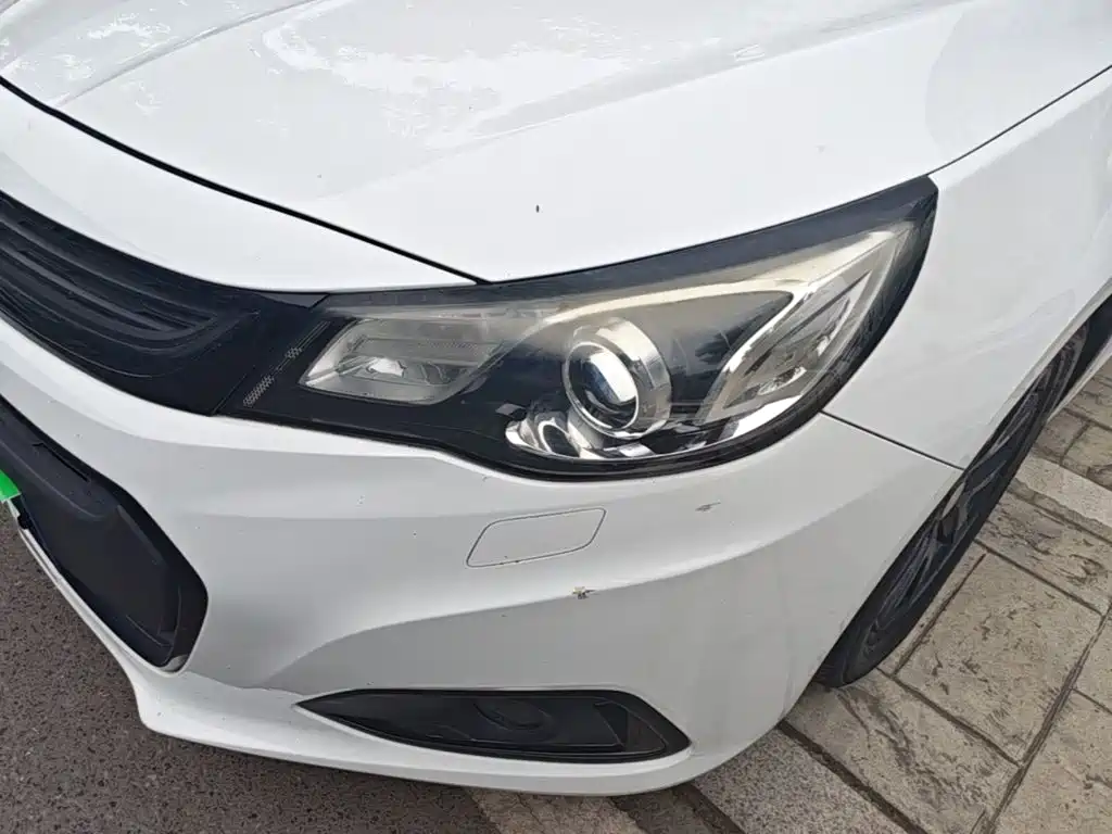 Chevrolet Malibu — миниатюра 24