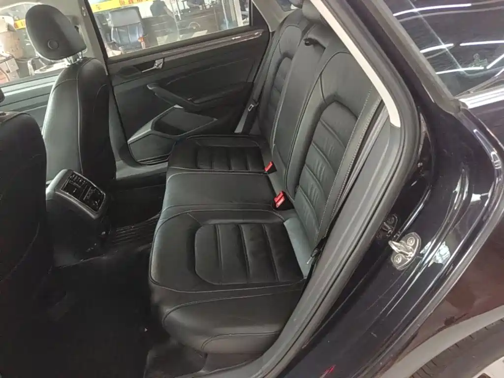 Volkswagen Passat — миниатюра 17
