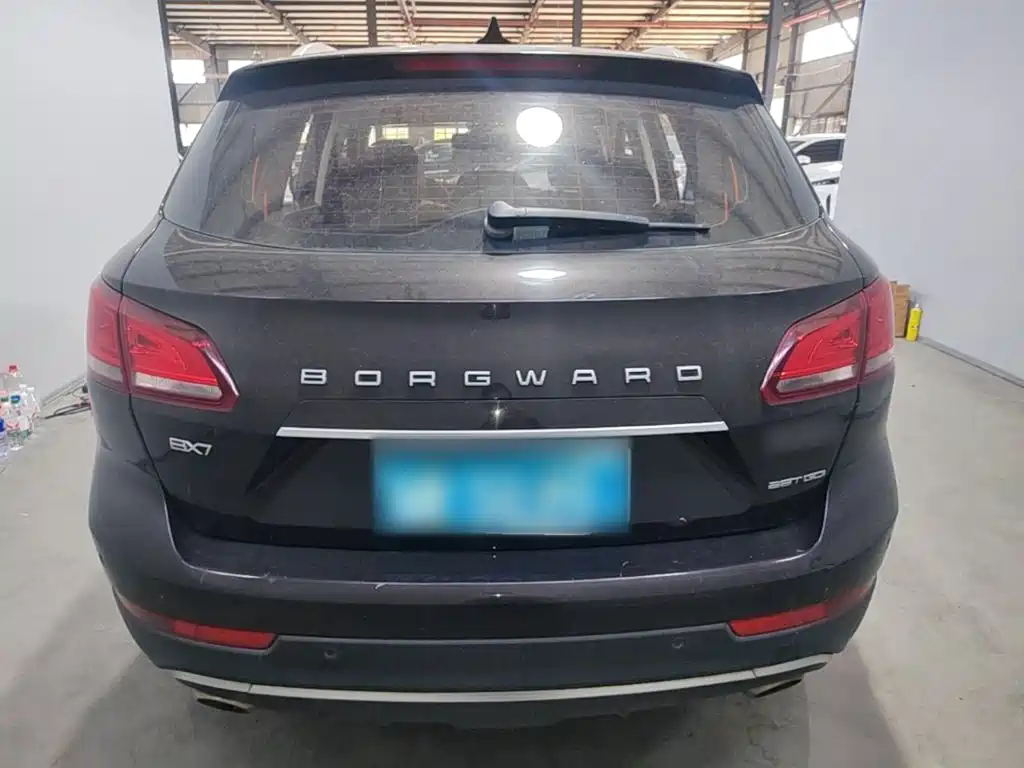 Borgward BX7 — миниатюра 6