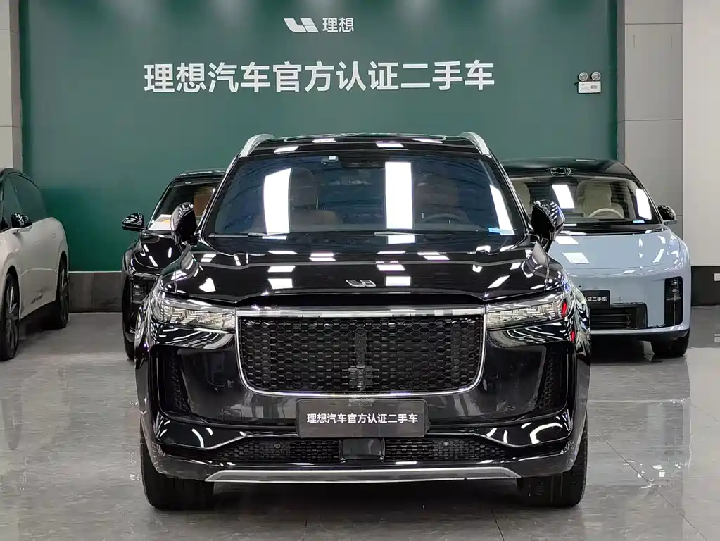 Li Auto ONE 2020 6 мест