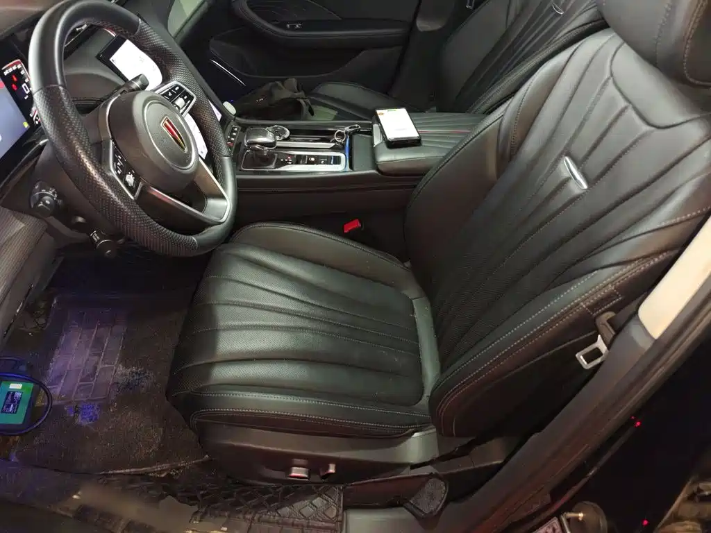 Hongqi Hongqi H5 — миниатюра 15