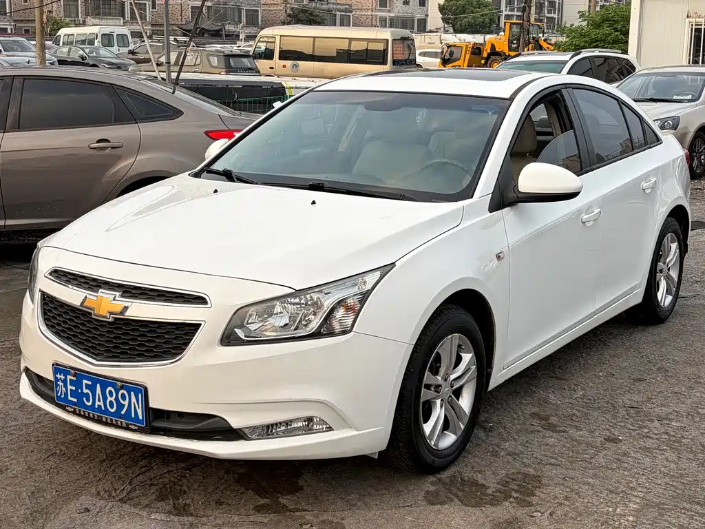 Купить Chevrolet Cruze
