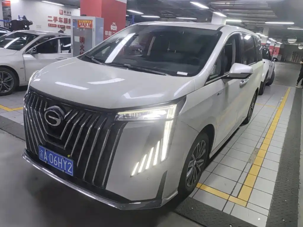GAC Motor Trumpchi M8