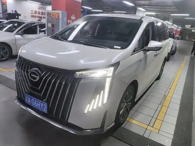 GAC Trumpchi M8