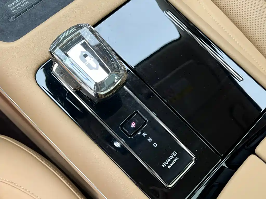 AITO AITO M7 — миниатюра 22