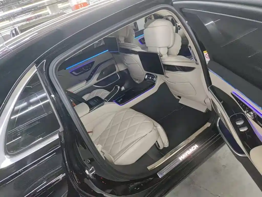 Mercedes-Benz S-Class — миниатюра 8