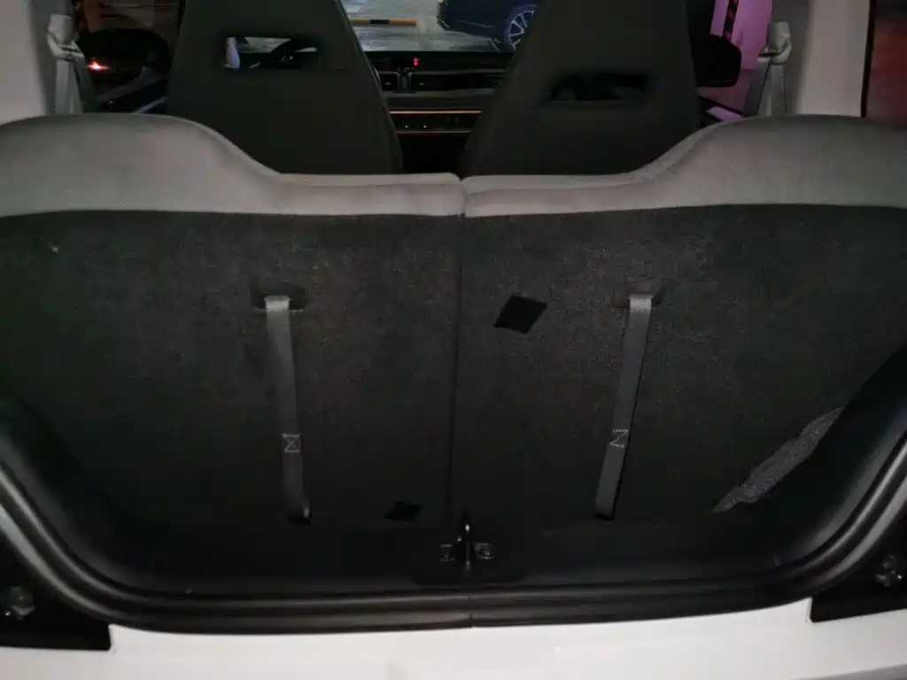 Wuling MINIEV — миниатюра 20