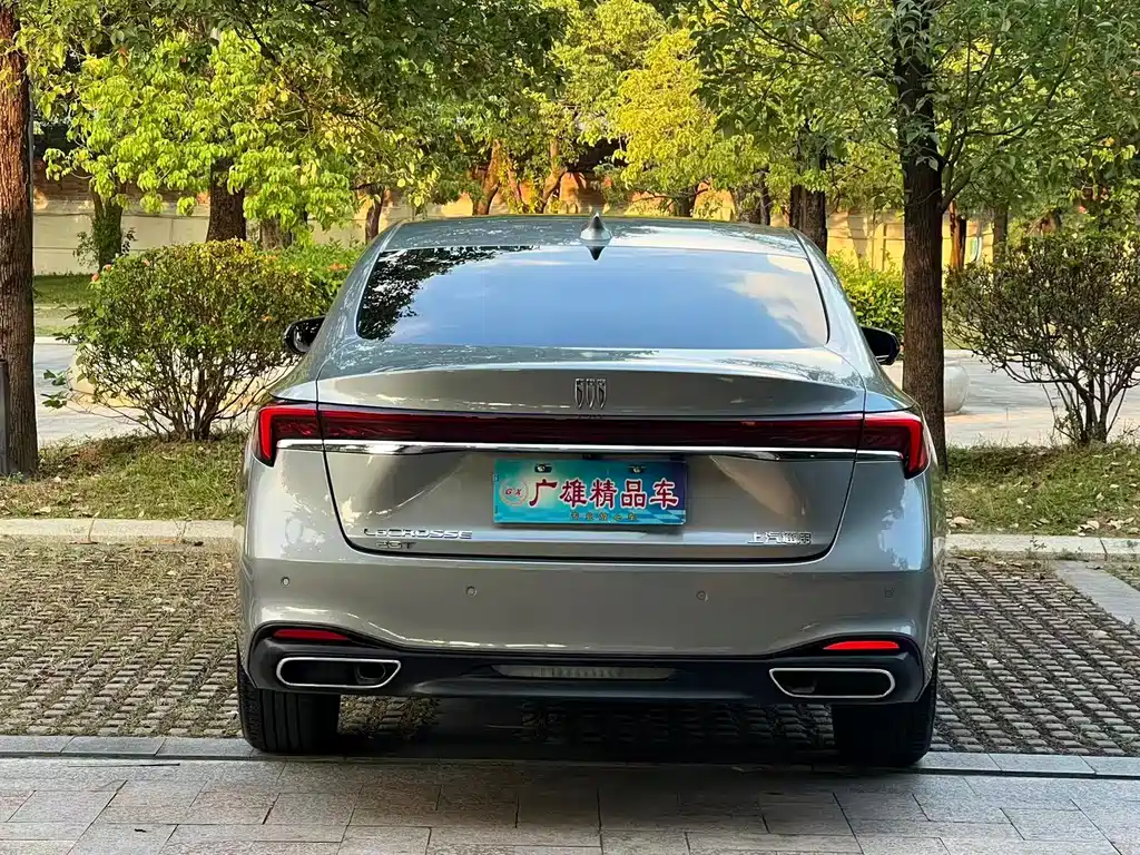 Buick LaCrosse — миниатюра 6