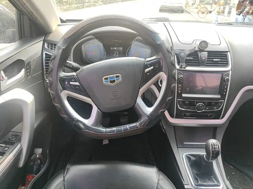 Geely Emgrand — миниатюра 17