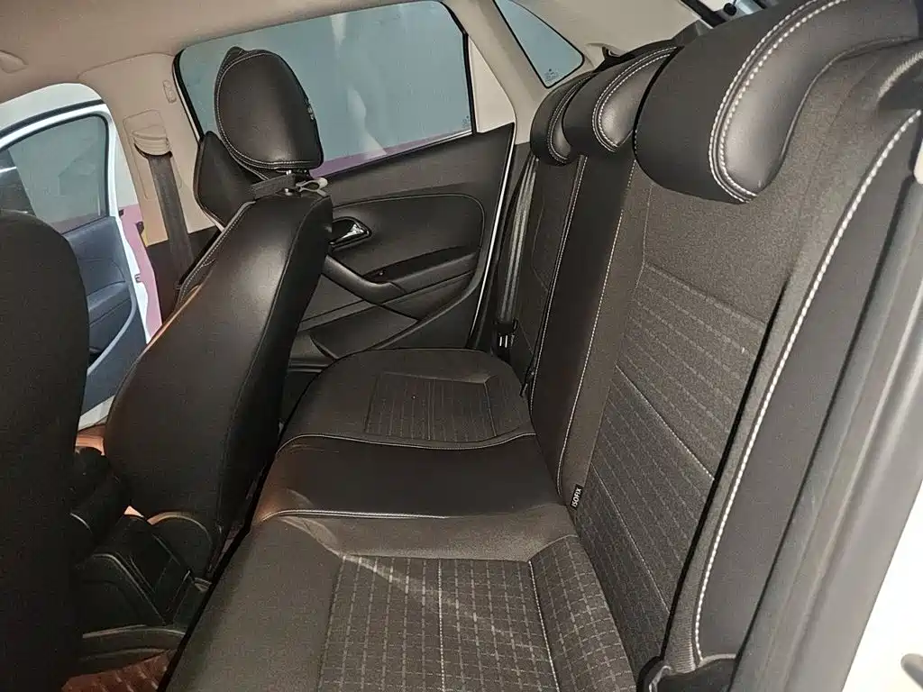 Volkswagen Polo — миниатюра 15