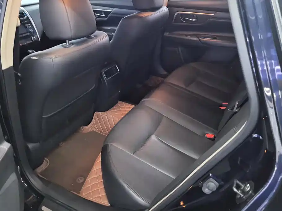 Nissan Teana — миниатюра 11