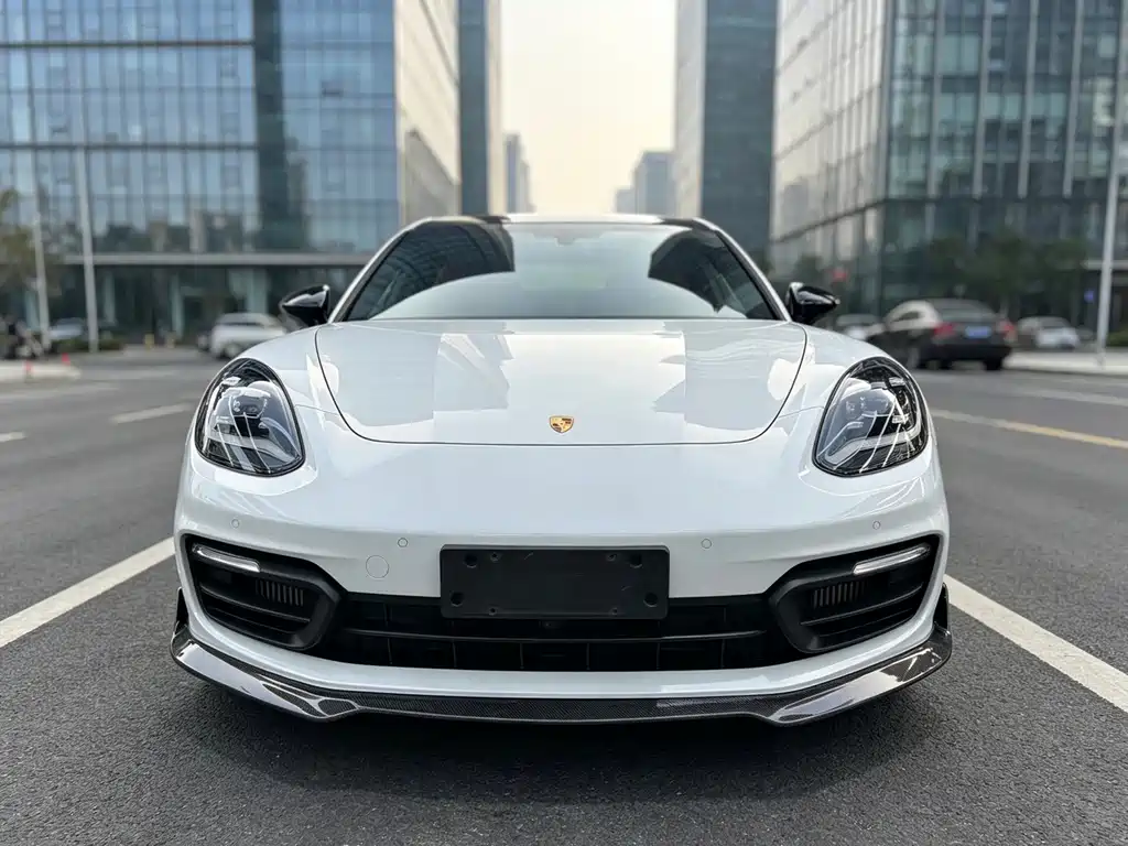 Porsche Panamera — миниатюра 2