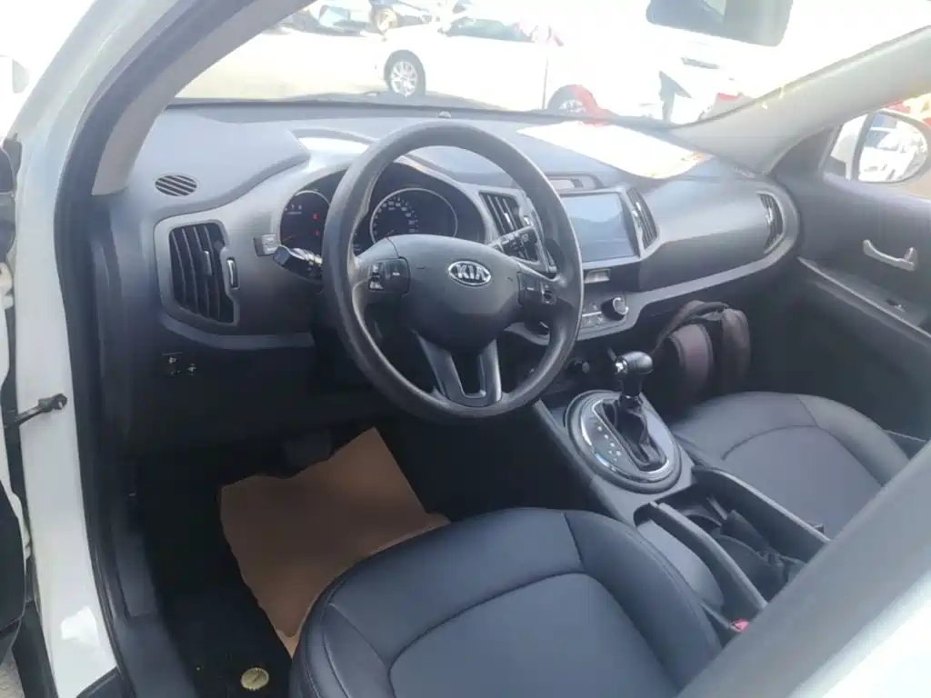 Kia Sportage — миниатюра 10