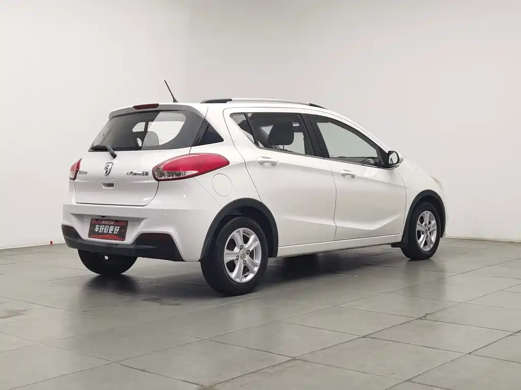 Baojun 310 — миниатюра 2