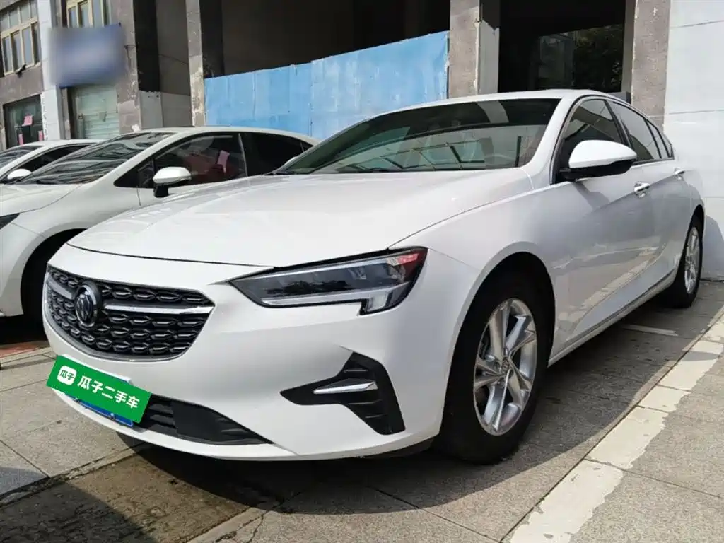 Buick Regal 2021
