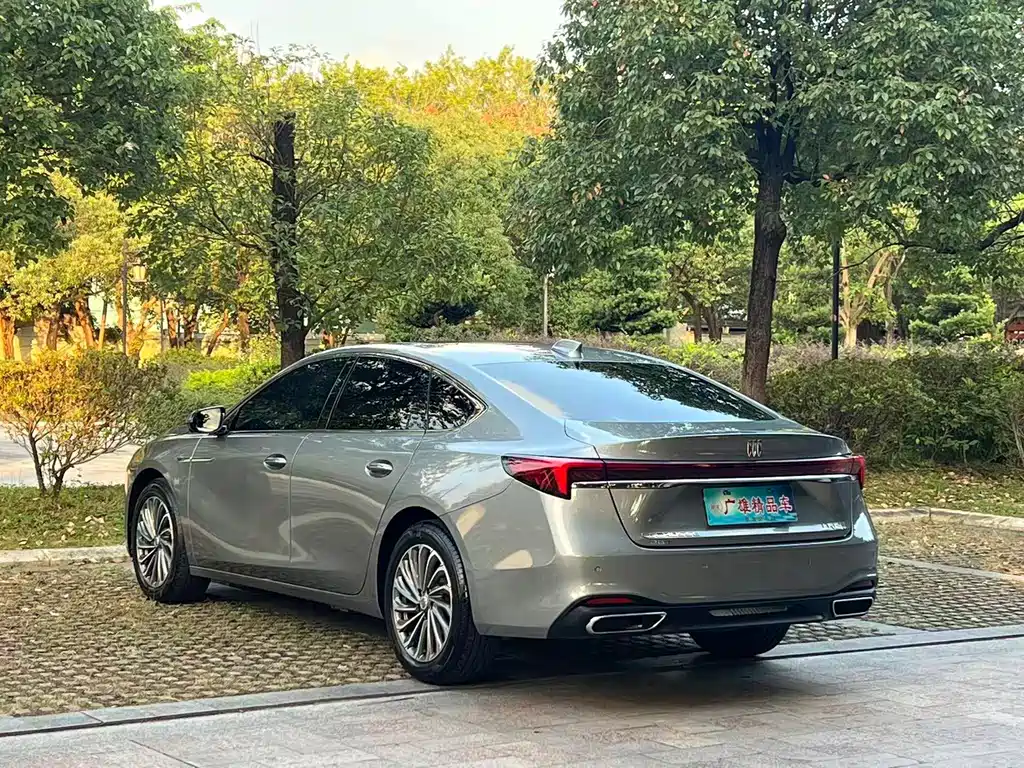 Buick LaCrosse — миниатюра 4