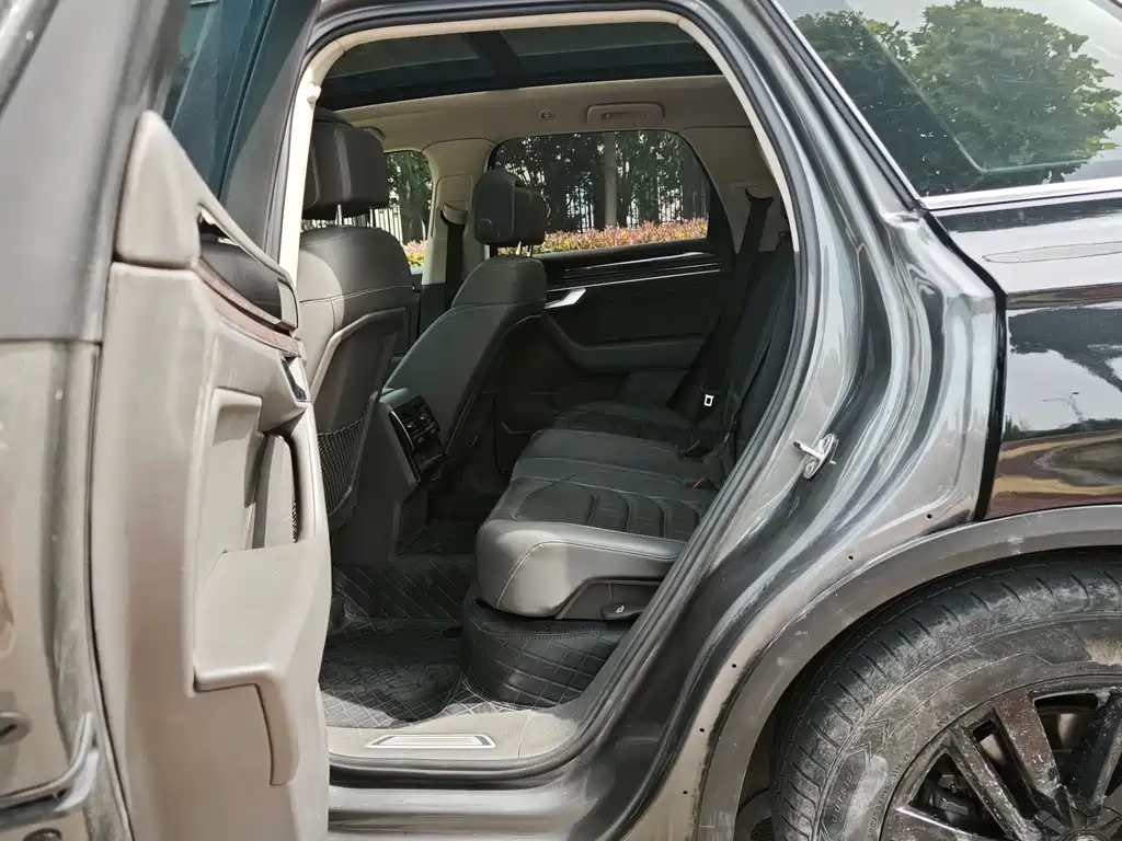 Volkswagen Touareg 2019 2.0TSI VI