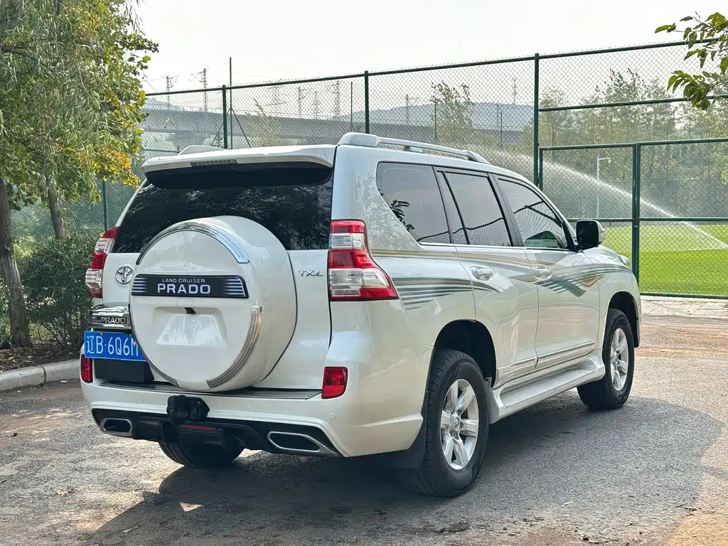 Toyota Prado (Import) — миниатюра 11