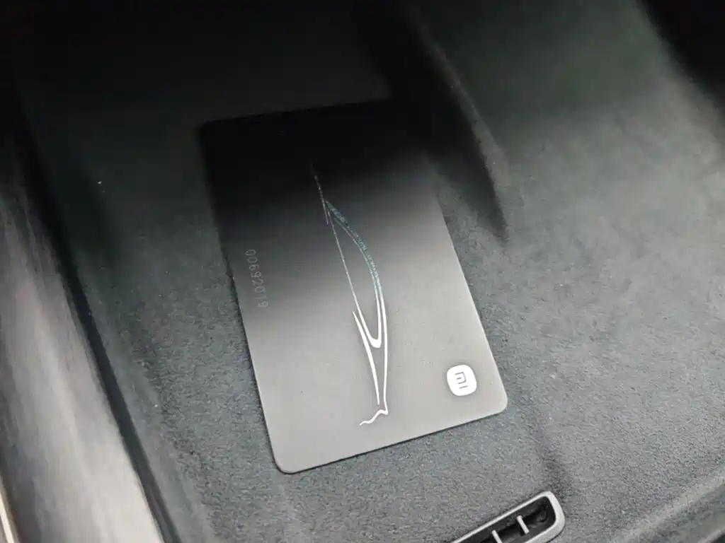 Xiaomi SU7 — миниатюра 9