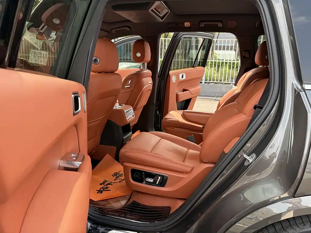 Li Auto Li L8 — миниатюра 19