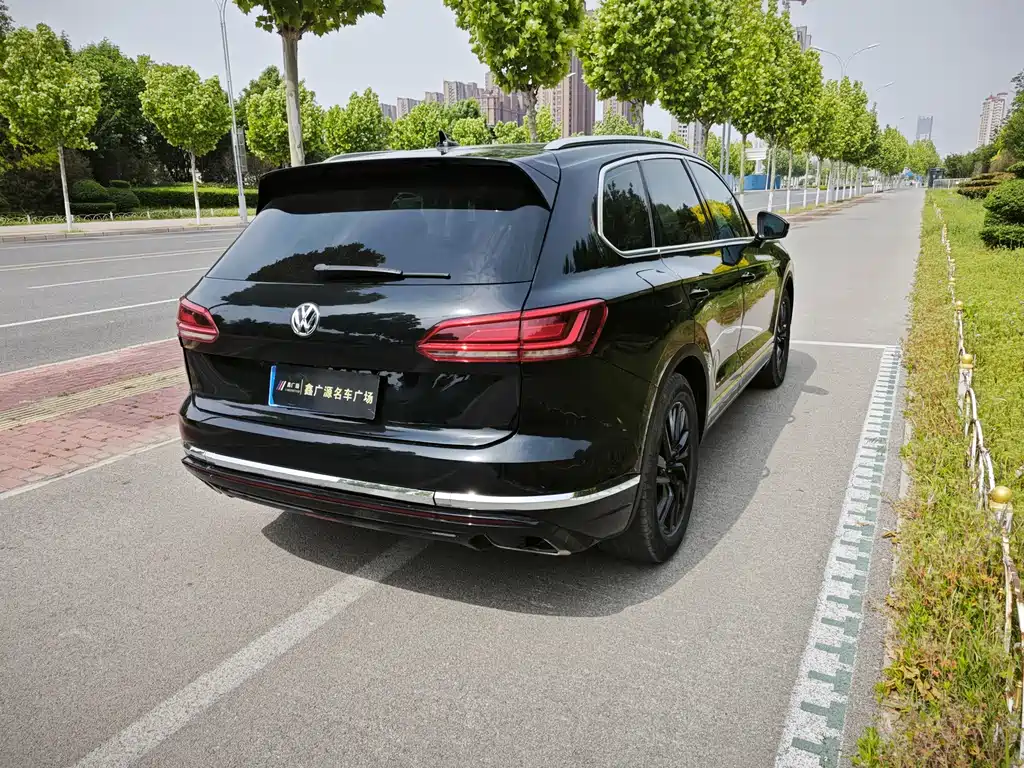 Volkswagen Touareg 2019 2.0TSI VI
