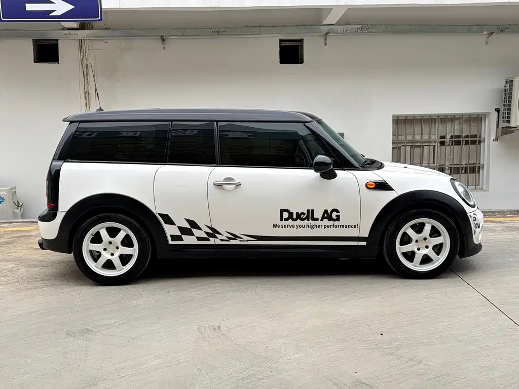 MINI Mini Clubman — миниатюра 4