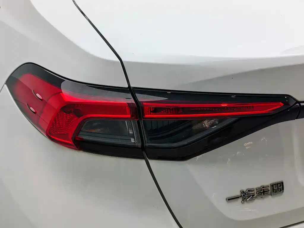 Toyota Allion — миниатюра 17