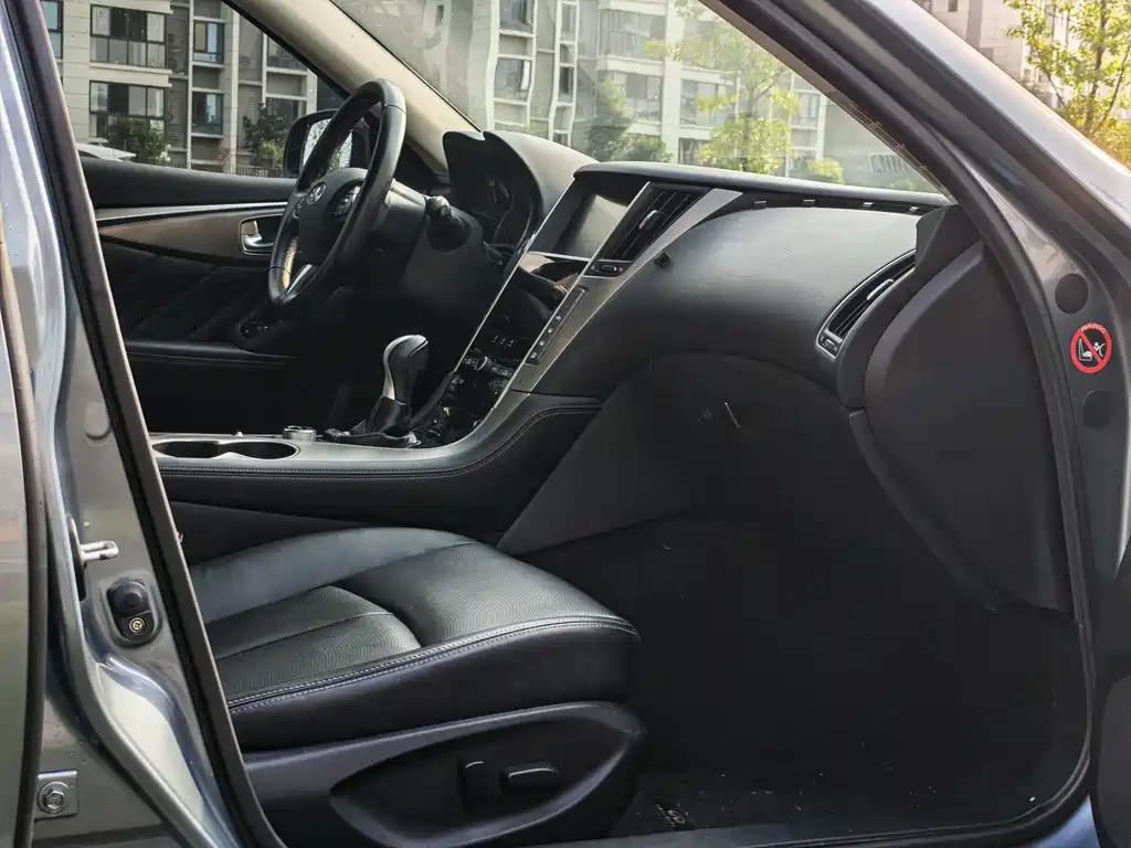 Infiniti Q50 — миниатюра 7