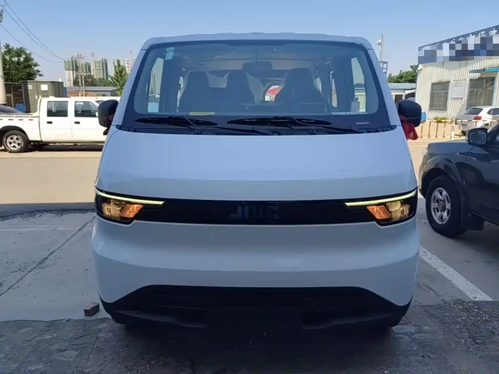 JMC Фу-скоро. — миниатюра 3
