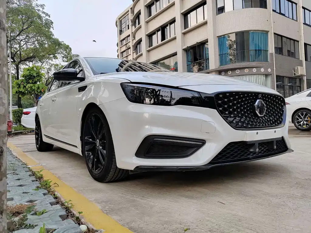 MG MG6 — миниатюра 3