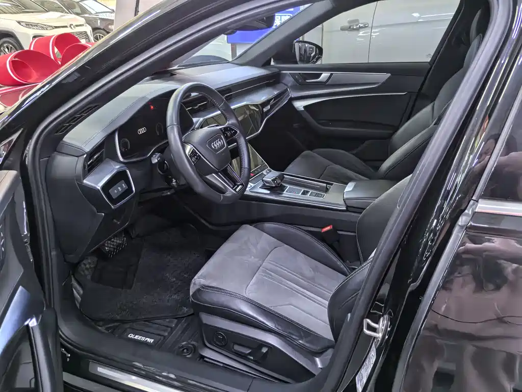Audi A6L 2020 40 TFSI Luxury