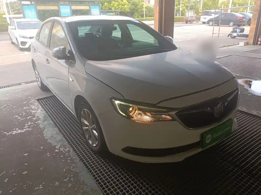 Buick Excelle — миниатюра 4