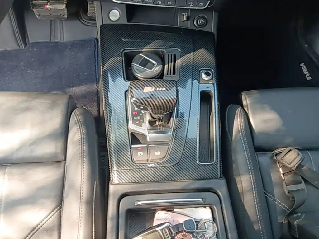 Audi Q5L — миниатюра 14