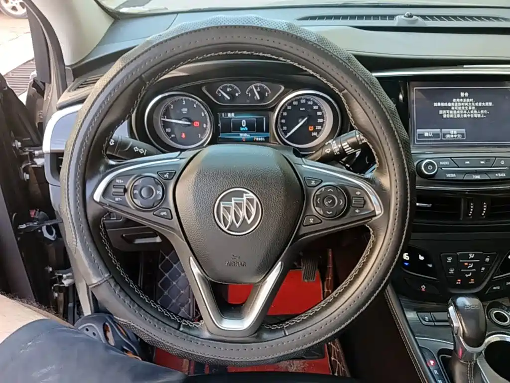 Buick Envision Plus — миниатюра 11