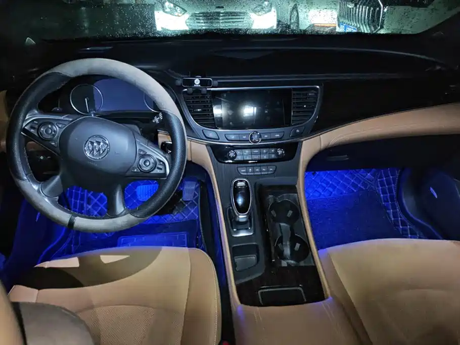Buick LaCrosse — миниатюра 12