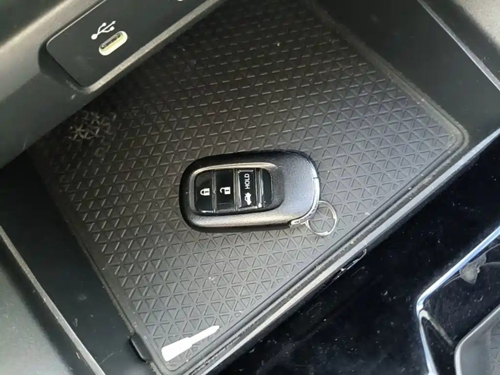 Honda Accord — миниатюра 9
