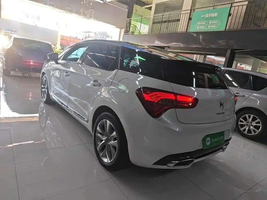 DS DS 5 — миниатюра 5