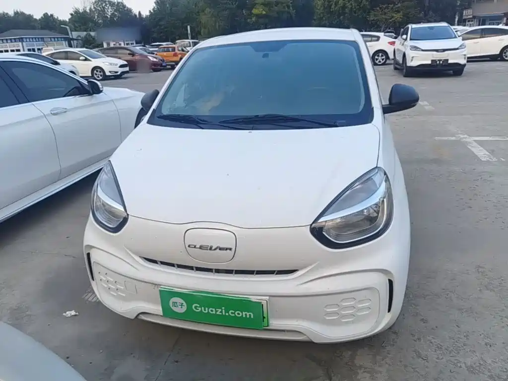 Roewe Clever — миниатюра 3