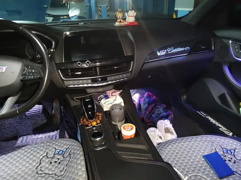 Cadillac CT5 — миниатюра 16